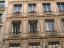  Façade avec fenêtres ouvertes